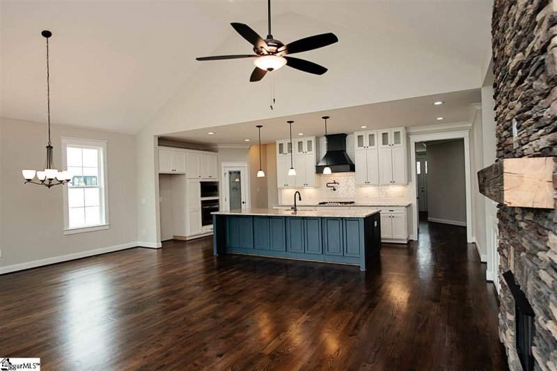 Property image 3 at 101 Nakkol Drive, Simpsonville, SC 29680