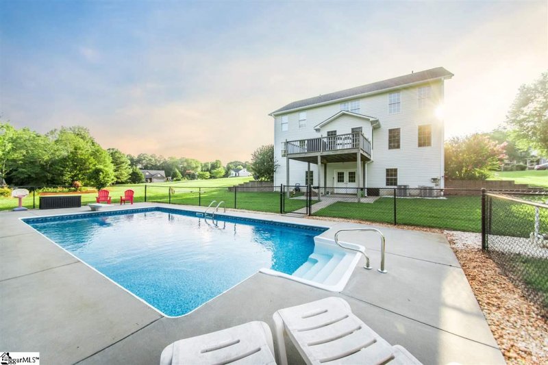 Property image 3 at 137 Barley Mill Road, Moore, SC 29369