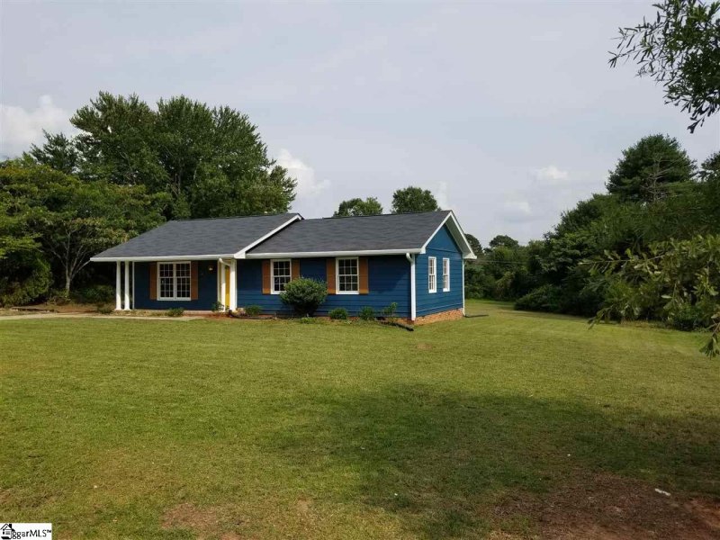 Property image 2 at 14 Becky Gibson Road, Greer, SC 29651