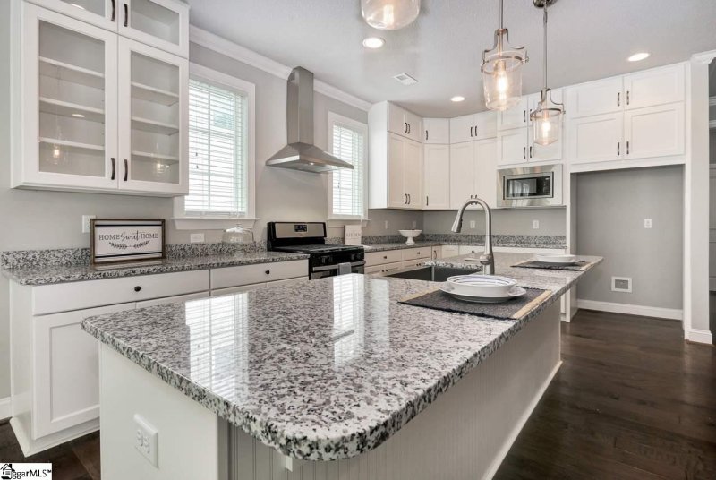 Property image 5 at 224 Round Stone Way, Greenville, SC 29607