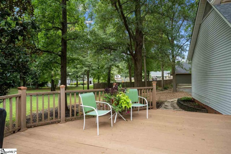 Property image 4 at 253 Farm Lake Road, Boiling Springs, SC 29316