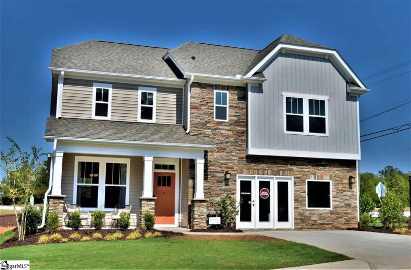 4 Glenview Park Place