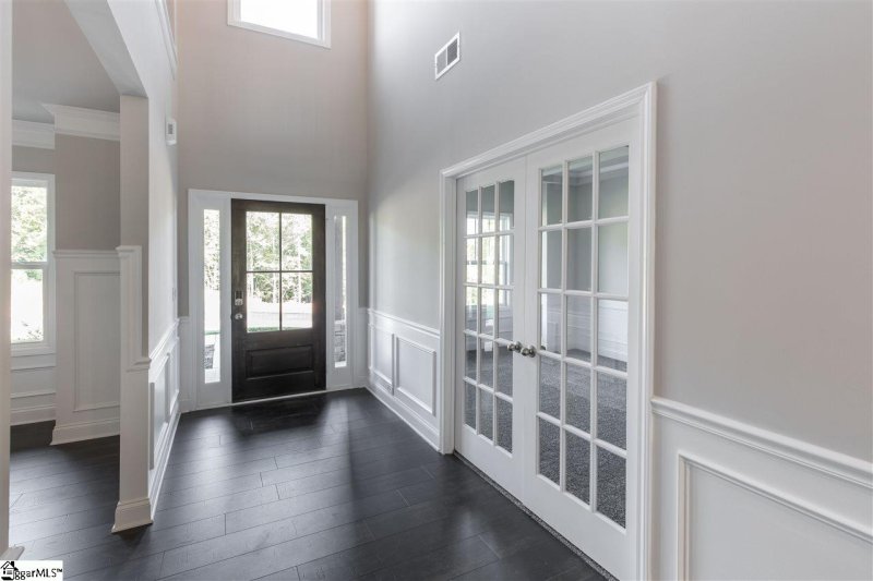 Property image 5 at 419 Coleridge Lane, Greer, SC 29651