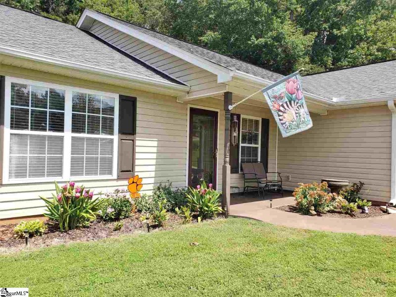 Property image 4 at 126 Claridge Place, Belton, SC 29627