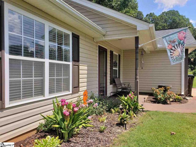 Property image 5 at 126 Claridge Place, Belton, SC 29627