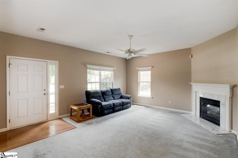 Property image 5 at 813 Palomino Court, Simpsonville, SC 29681