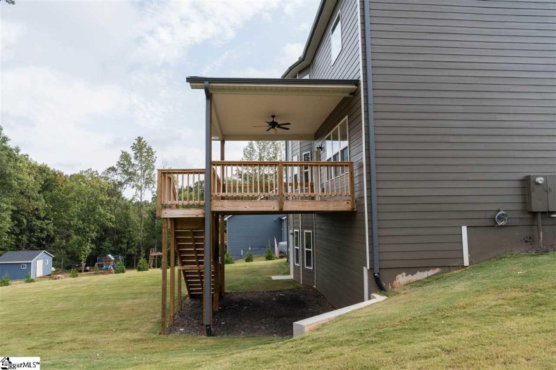 Property image 4 at 121 Ridgewater Court, Fountain Inn, SC 29644
