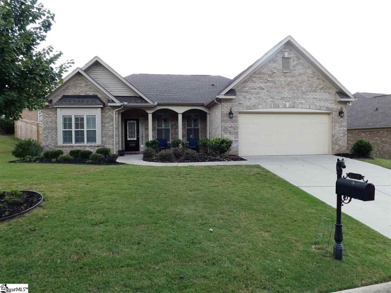 109 MacIntyre Street