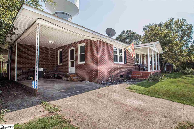 Property image 3 at 104 Oates Avenue, Easley, SC 29640