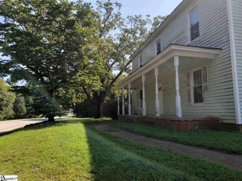 Property image 2 at 334 Old Rutherford Road, Taylors, SC 29687