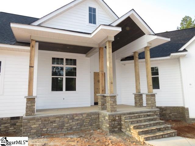 Property image 3 at 101 Crawford Lake Drive, Easley, SC 29642