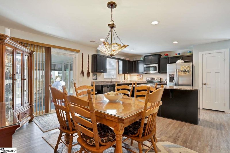 Property image 5 at 503 Harwood Court, Greenville, SC 29617