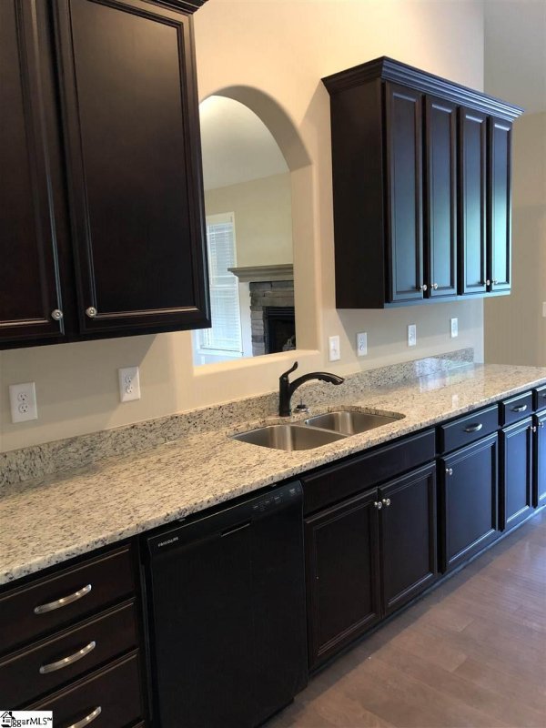 Property image 3 at 915 Benchmark Drive, Wellford, SC 29385