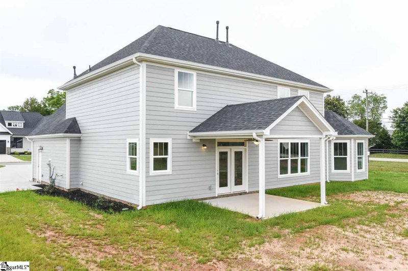 Property image 3 at 1 Claridge Way, Greer, SC 29651