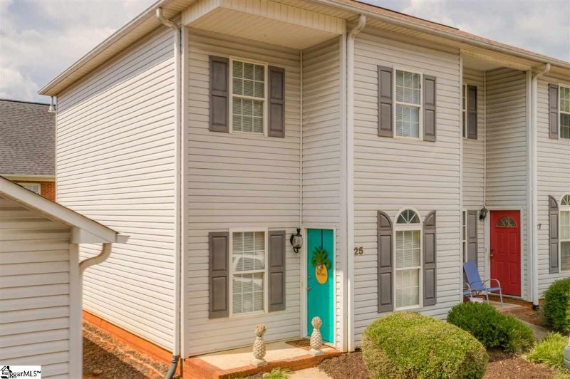 25 Huntress Drive