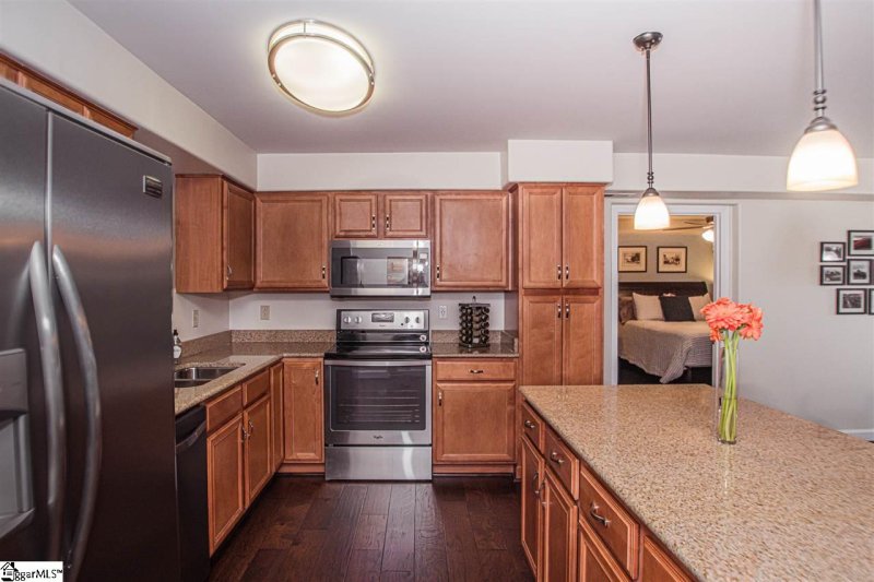 Property image 4 at 1001 S Church Street, Greenville, SC 29601