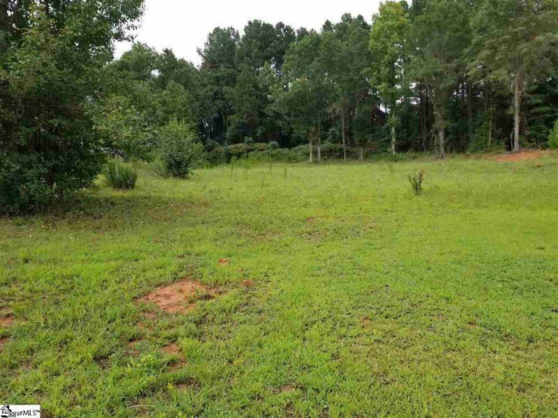 Property image 3 at 19 Sunset Mountain Court, Travelers Rest, SC 29690