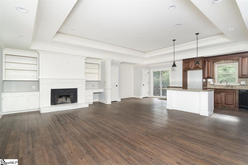 Property image 5 at 207 Sheffield Road, Greer, SC 29651