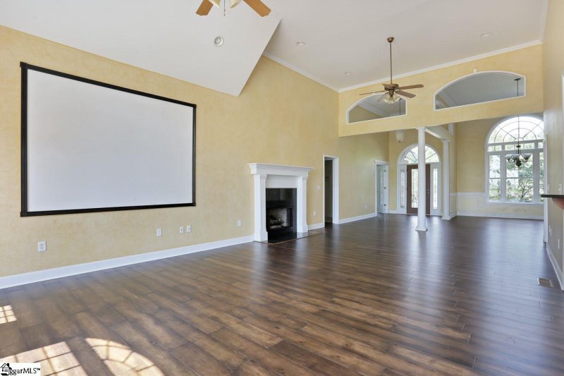 Property image 5 at 1407 Cross Creek Drive, Seneca, SC 29678