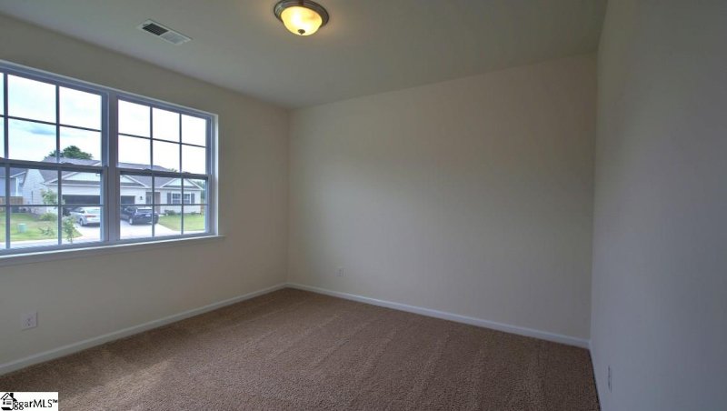 Property image 3 at 317 New Spring Lane, Boiling Springs, SC 29316