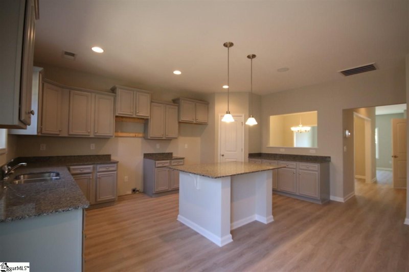 Property image 2 at 541 Bella Woods Trail, Inman, SC 29349