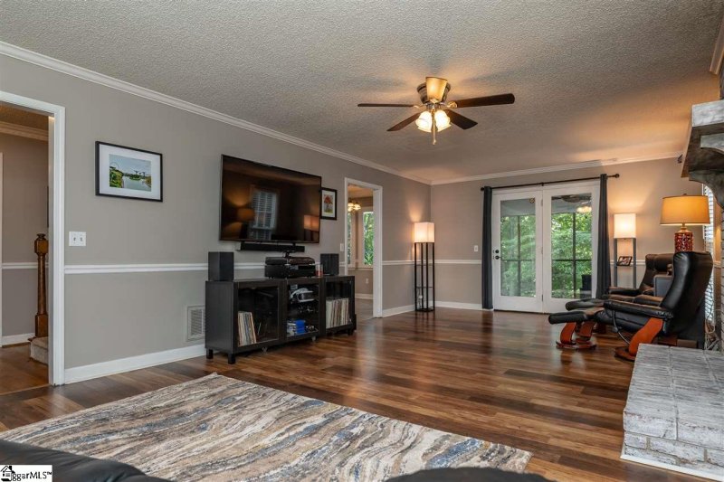 Property image 5 at 110 Kincade Drive, Simpsonville, SC 29681