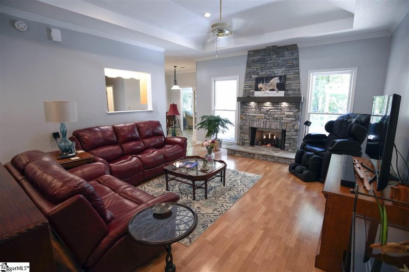 Property image 5 at 104 Lakewinds Court, Inman, SC 29349