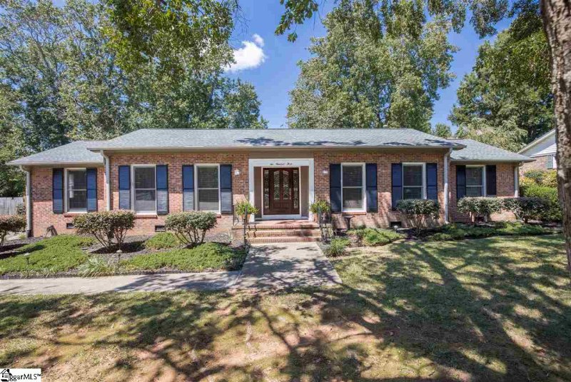 Property image 3 at 203 Eastwood Drive, Taylors, SC 29687