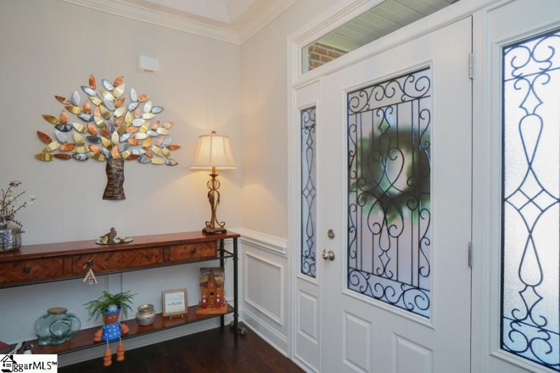 Property image 3 at 109 Meadowdale Lane, Greer, SC 29651