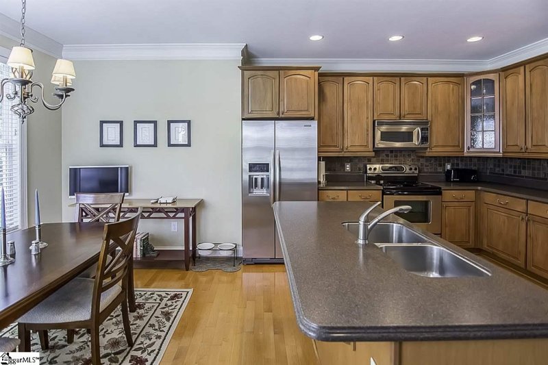 Property image 3 at 118 Holland Trace Circle, Simpsonville, SC 29681