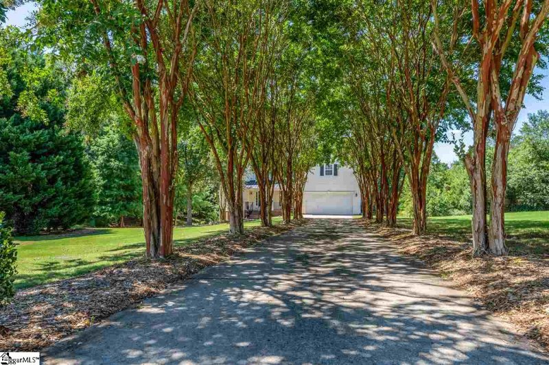 Property image 2 at 5 Spring Moss Court, Simpsonville, SC 29681