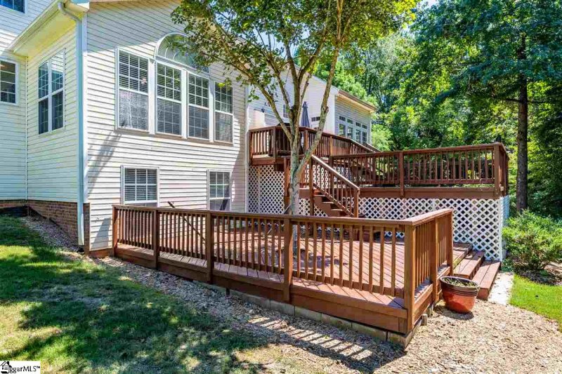 Property image 4 at 5 Spring Moss Court, Simpsonville, SC 29681