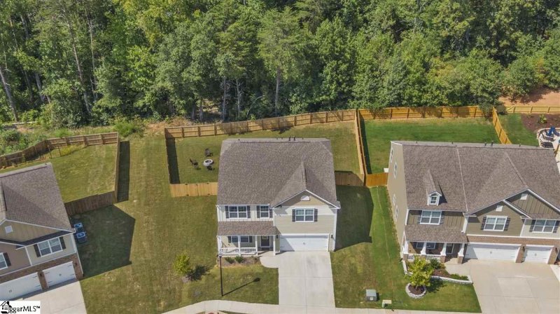 Property image 3 at 120 Hartwood Lake Lane, Greer, SC 29650