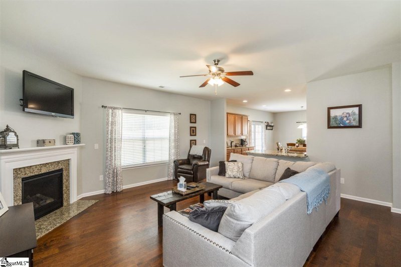 Property image 5 at 120 Hartwood Lake Lane, Greer, SC 29650