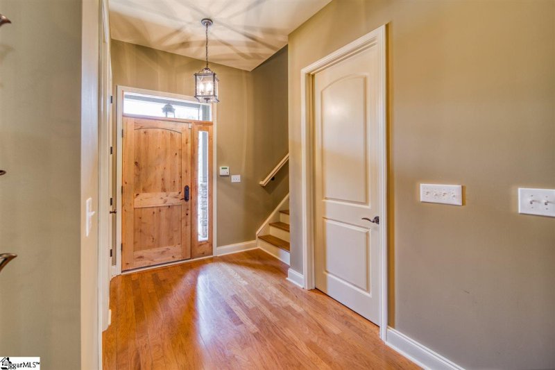 Property image 2 at 604 Driftwood Lane, West Union, SC 29696