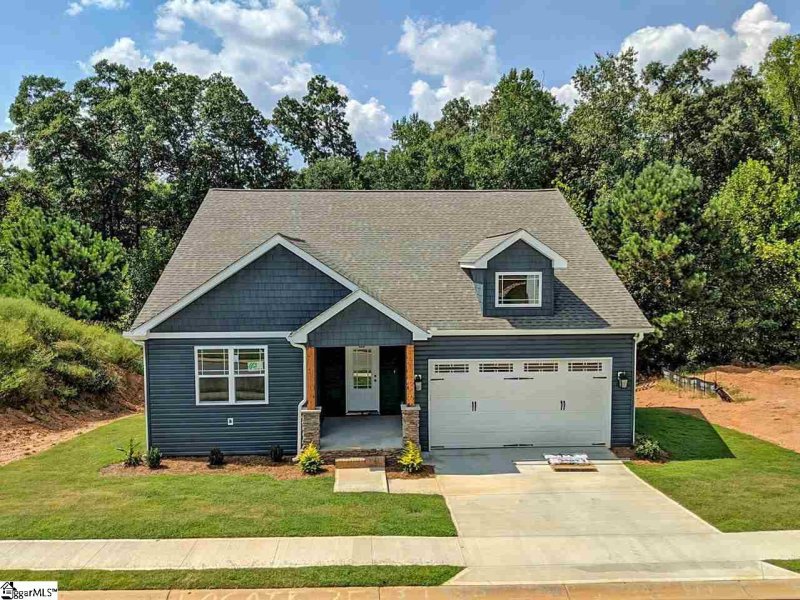 Property image 2 at 325 Brenleigh Court, Simpsonville, SC 29680