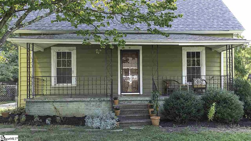 Property image 2 at 9 Saco Street, Greenville, SC 29611