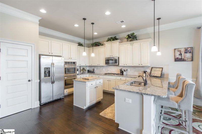 Property image 4 at 1 Foxhill Drive, Simpsonville, SC 29681