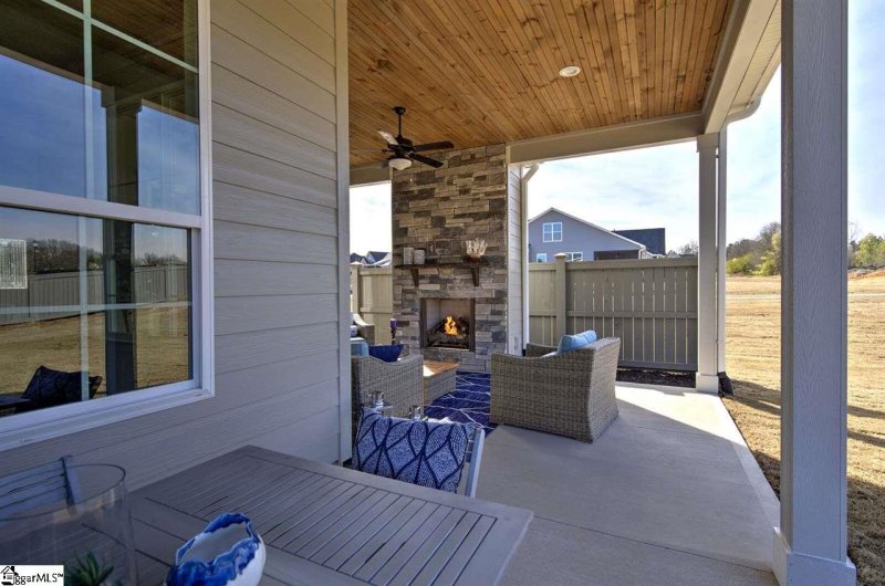 Property image 2 at 101 Havercroft Lane, Greenville, SC 29615