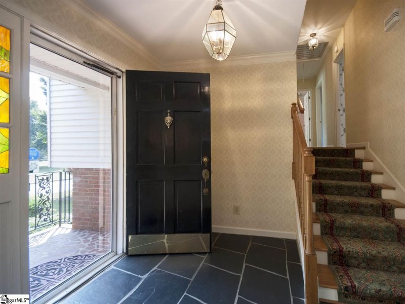 Property image 4 at 112 Honey Horn Drive, Simpsonville, SC 29681