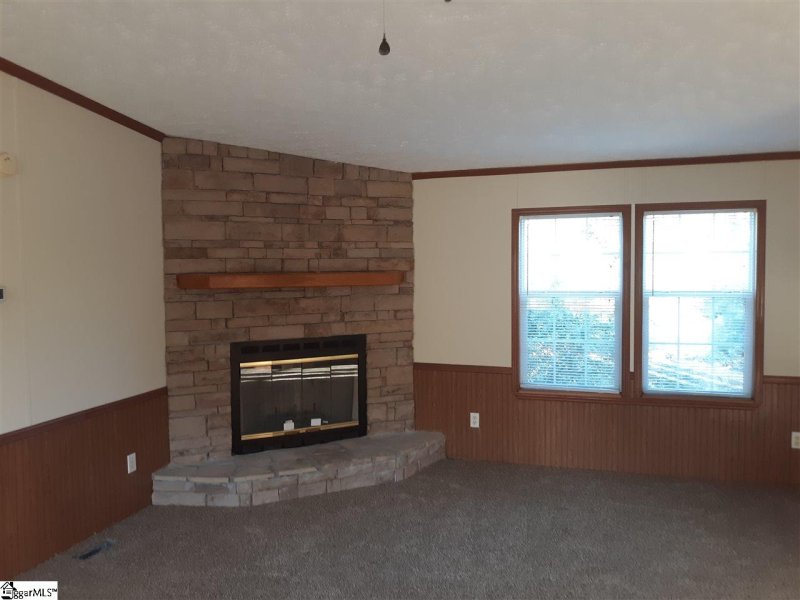Property image 3 at 500 Yadkin Place, Marietta, SC 29661