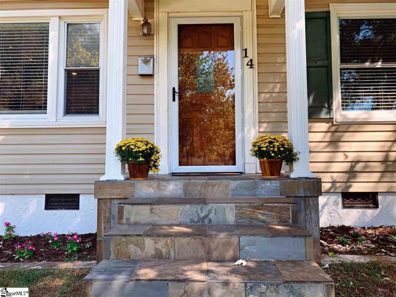 Property image 3 at 14 Kent Lane, Greenville, SC 29609
