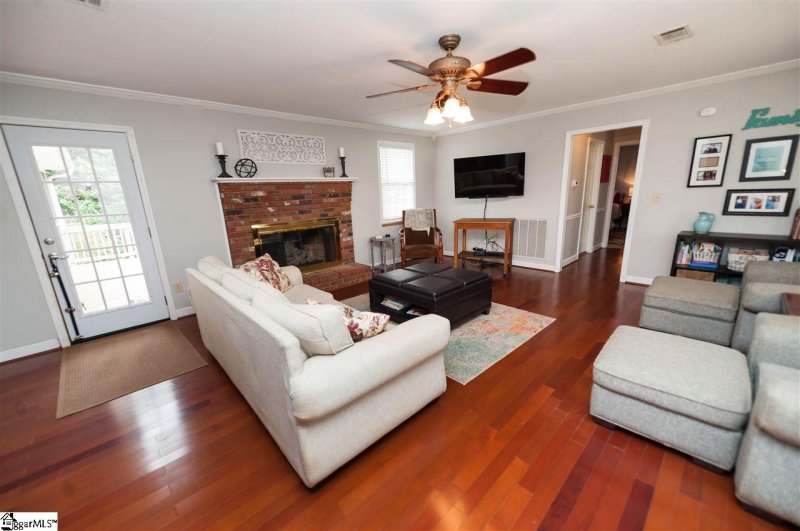Property image 5 at 102 Wagon Wheel Drive, Simpsonville, SC 29681