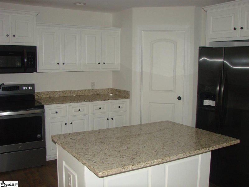 Property image 3 at 516 Edens Road, Pickens, SC 29671