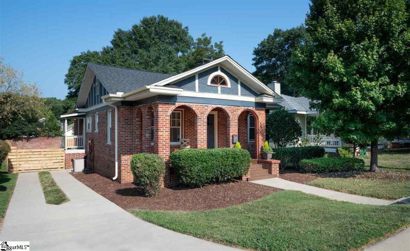 Property image 2 at 16 Tomassee Avenue, Greenville, SC 29605