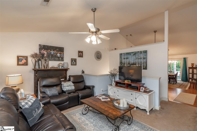 Property image 3 at 198 Longview Terrace, Easley, SC 29642