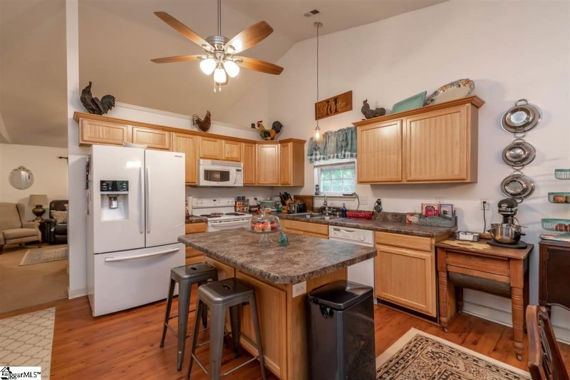 Property image 5 at 198 Longview Terrace, Easley, SC 29642