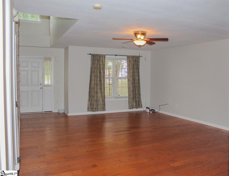 Property image 5 at 304 Seaver Court, Greer, SC 29651