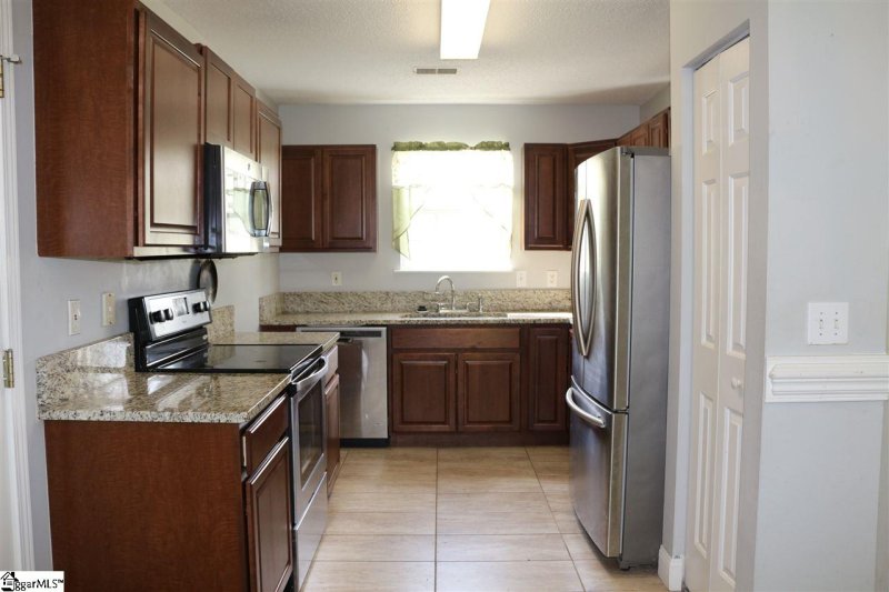 Property image 3 at 5 Barnyard Way, Simpsonville, SC 29681