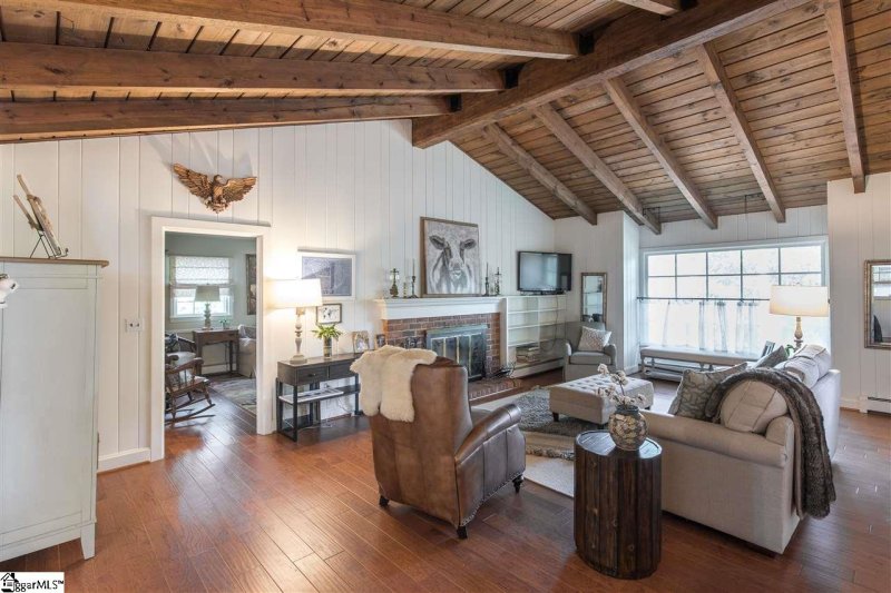 Property image 3 at 18 Dogwood Lane, Greenville, SC 29607